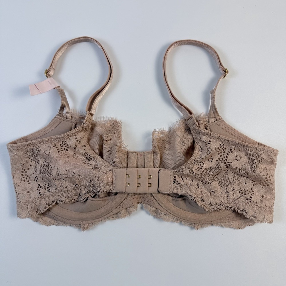 Victoria's Secret Dream Angels Nude Lace Unlined Uplift Underwire Bra 32D NWT - Picture 2 of 4